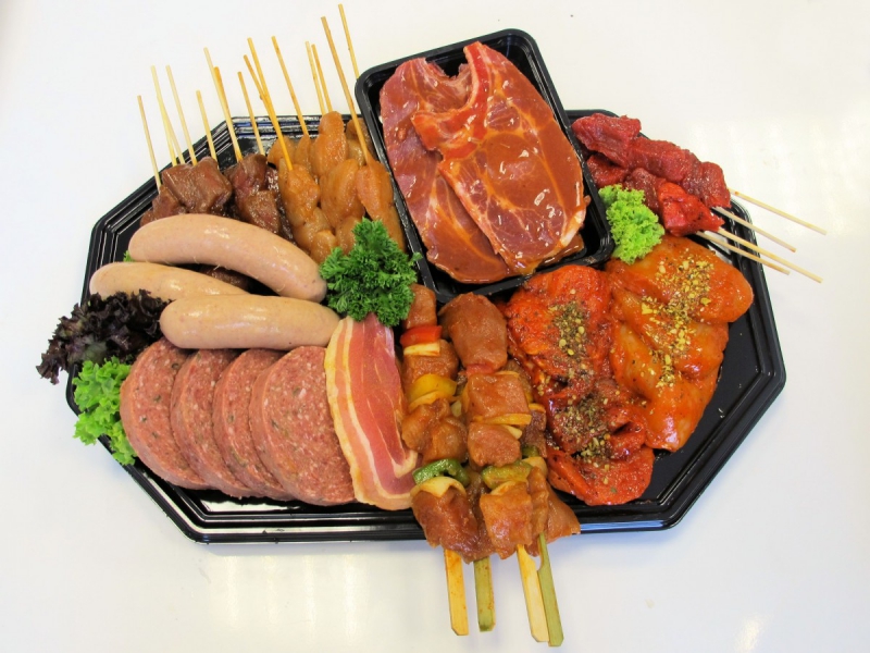 boucherie-GORBIO-min_bbq_butcher_shop_supermarket_meal_party-766127